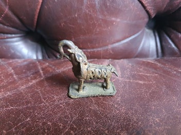 Image 1 of 5