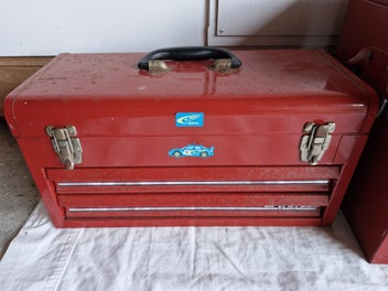 Image 1 of 2