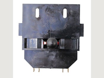 Image 1 of 7