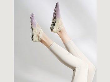 Image 1 of 7