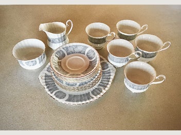Image 1 of 4
