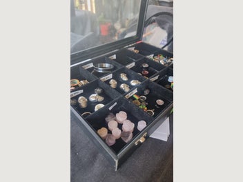 Image 1 of 20