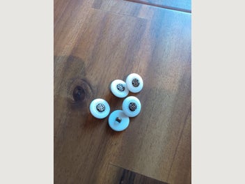 Image 1 of 1