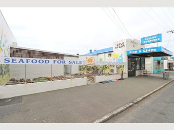 Image 1 of 20