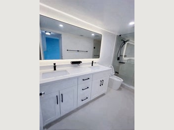 Image 1 of 8