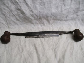 Image 1 of 7