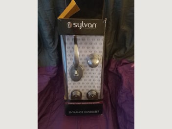 Image 1 of 6