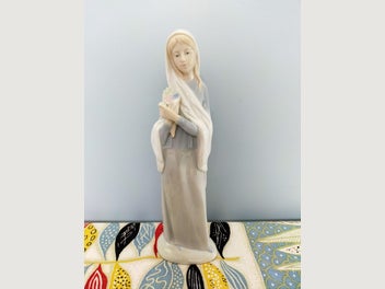 Image 1 of 9