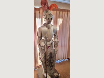 Image 1 of 5