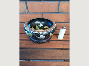 Image 1 of 5