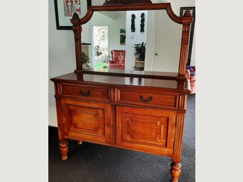 Image 1 of 8