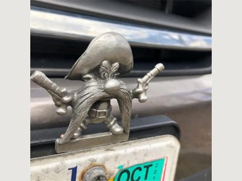 Image 1 of 18