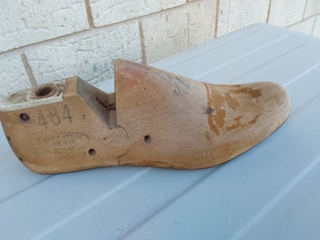Image 1 of 4