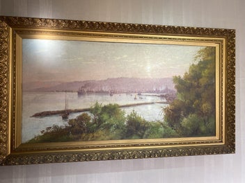 Image 1 of 7