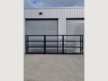 Image 1 of 6