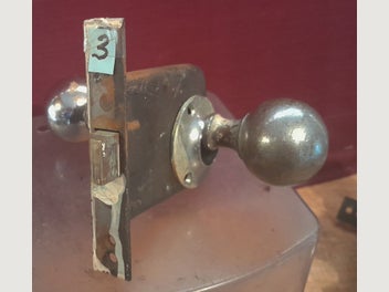 Image 1 of 2