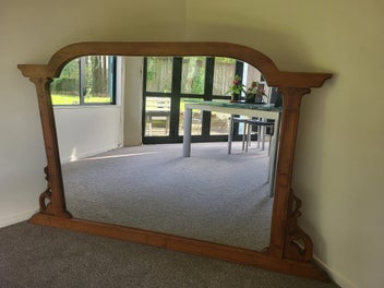 Image 1 of 7