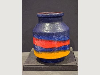 Image 1 of 8