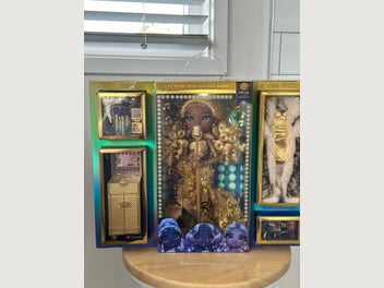 Image 1 of 5