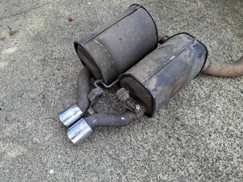 Image 1 of 6