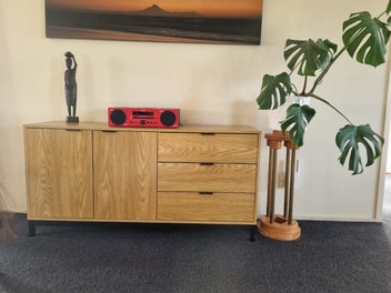 Image 1 of 8