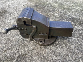 Image 1 of 3
