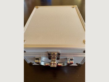 Image 1 of 6