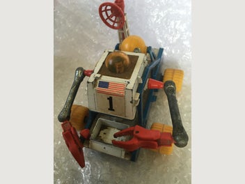 Image 1 of 7