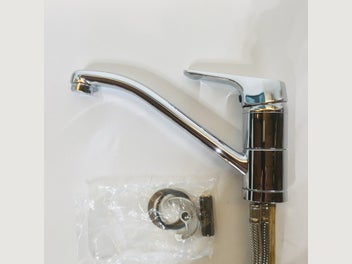 Image 1 of 7