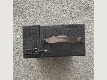Image 1 of 8