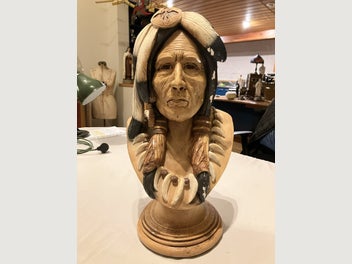 Image 1 of 8