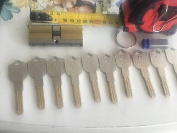 Image 1 of 2