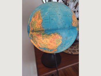 Image 1 of 8