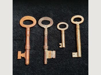 Image 1 of 1