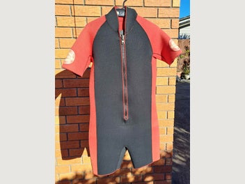 Image 1 of 5