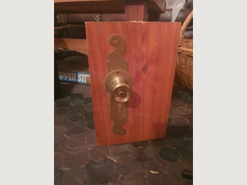 Image 1 of 6
