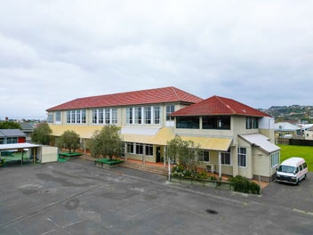 Image 1 of 1