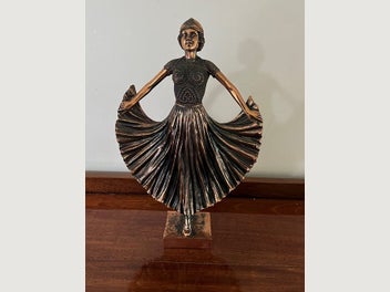 Image 1 of 8