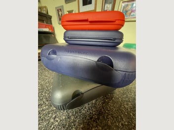 Image 1 of 4
