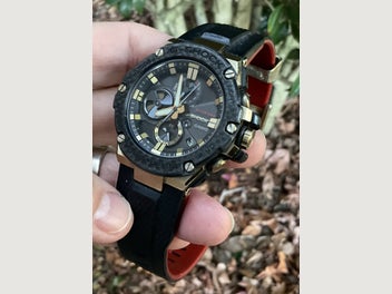 Image 1 of 6