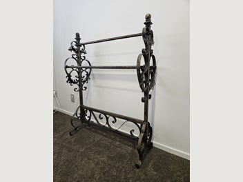 Image 1 of 6