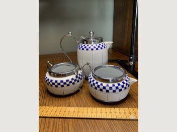 Image 1 of 6