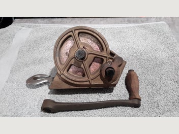 Image 1 of 5