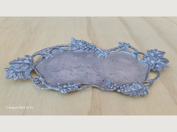 Image 1 of 6