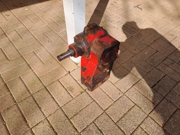 Image 1 of 3