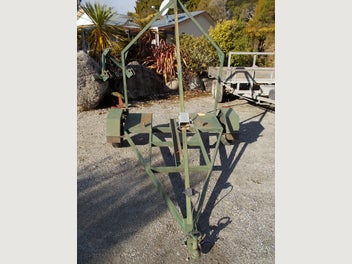 Image 1 of 7