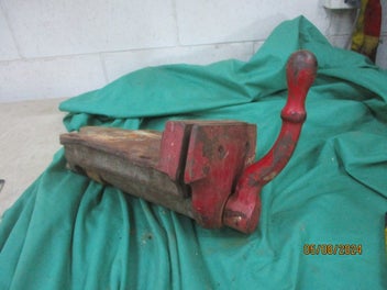 Image 1 of 3