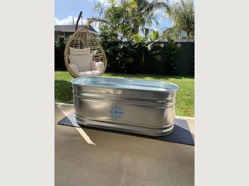 Image 1 of 5
