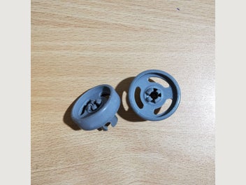Image 1 of 2