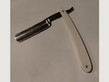 Image 1 of 7